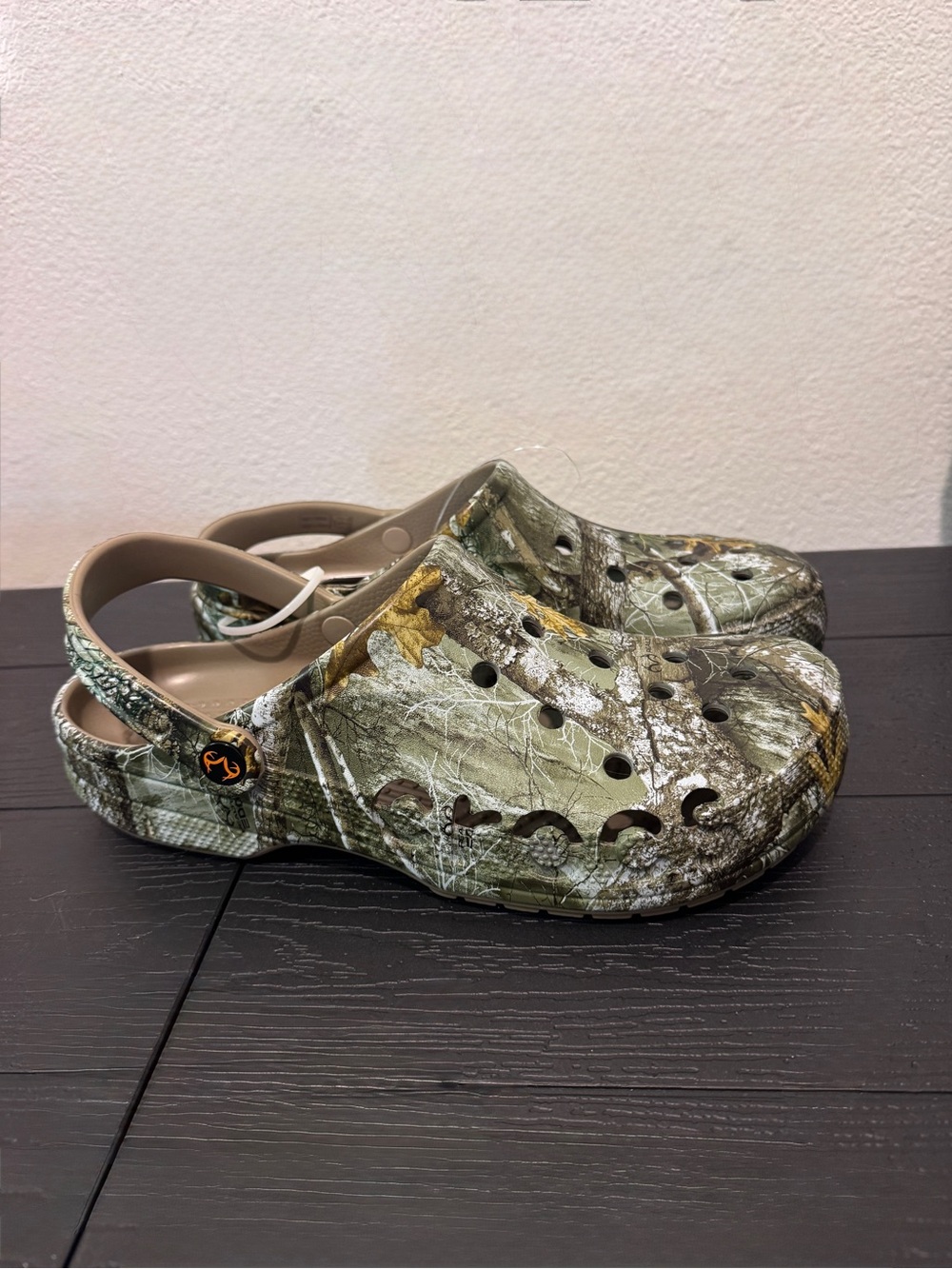 Crocs classic real tree